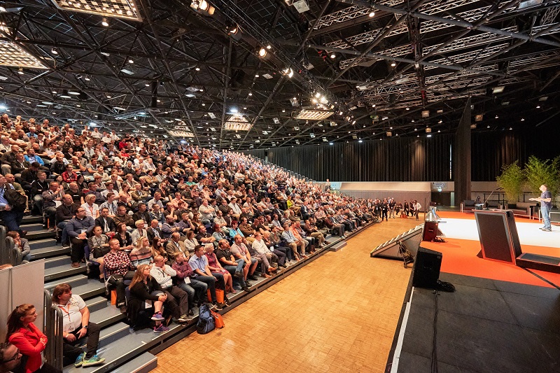 Keynote vpn JTL-Geschäftsführer Thomas Lisson auf der Main Stage der JTL-Connect