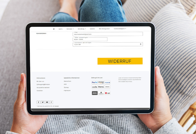 Tablet mit Widerrufsbutton
